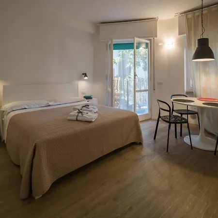 Il Giardino Di Ada Ground Floor With Ac And Patio