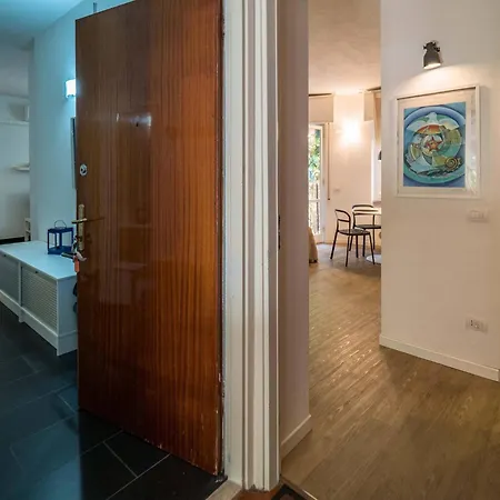 Il Giardino Di Ada Ground Floor With Ac And Patio Apartman